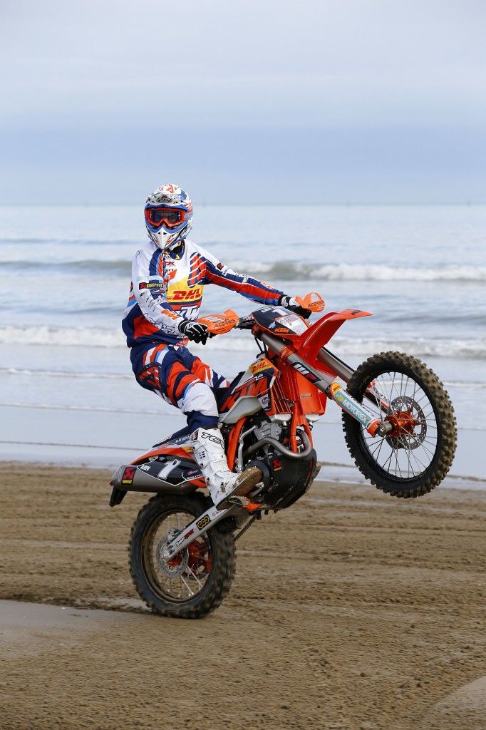 Moto-cross Sahara DesertFlow